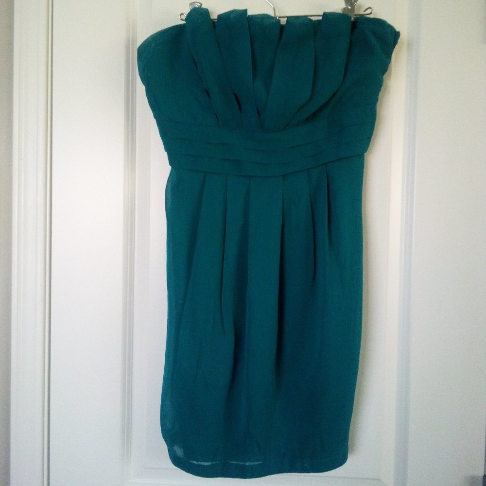 Teal party dress. GREAT FOR HOLIDAY PARTIES.